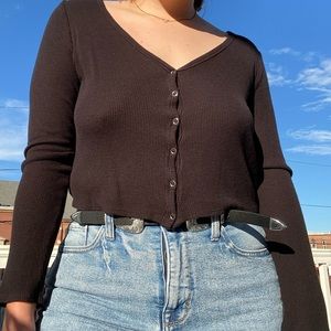 Ribbed button down cropped v neck